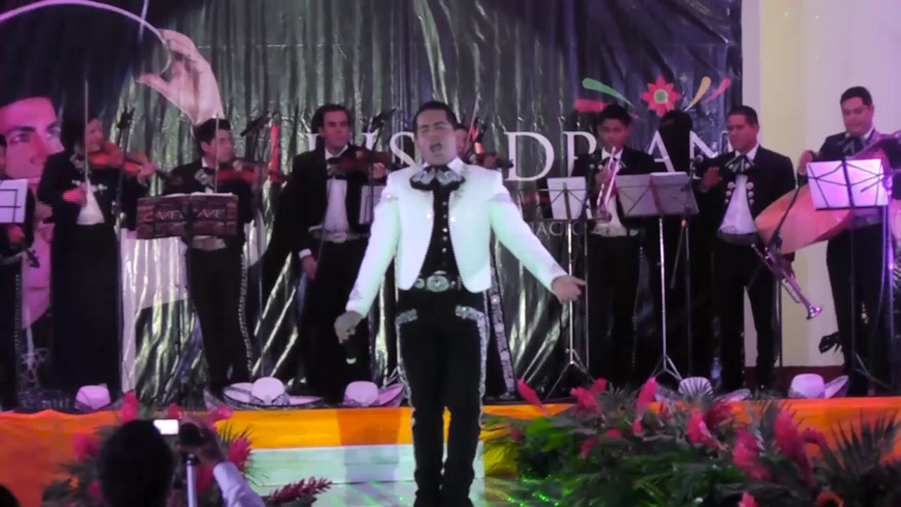 Granada - Tenor Luis Adrian