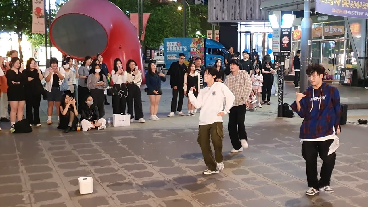 [STREET ARTIST] T:EV. INTERACTIVE SINCHON BUSKING. 240519.