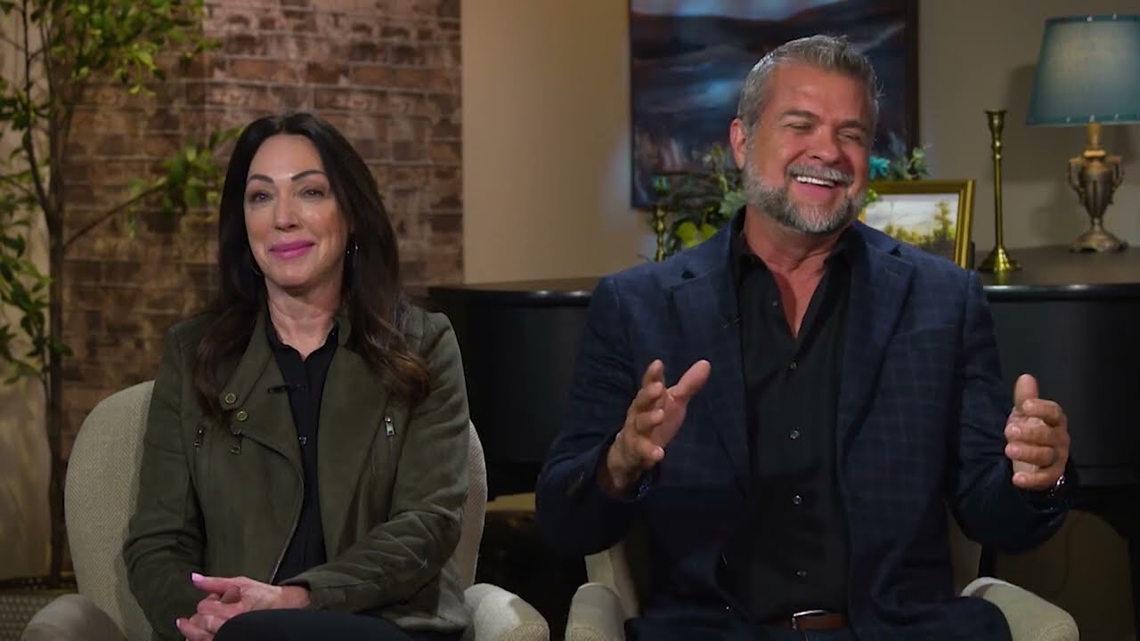 Victor and Eileen Marx: Rescued From ISIS (LIFE Today)
