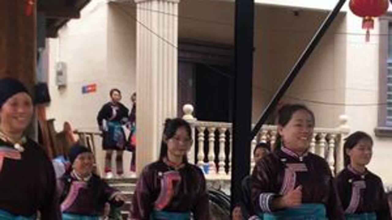 #没有共产党就没有新中国舞蹈 #民族风穿搭 #少数民族风情