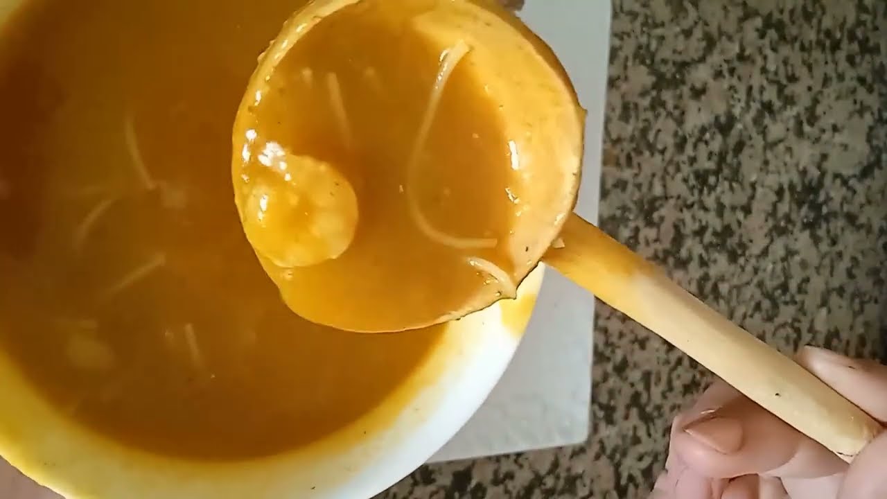 شوربة الخضر بالكروفيت(القمرون) من ألذ الشوربات لي ممكن تجربو مذاق لا يقاوم