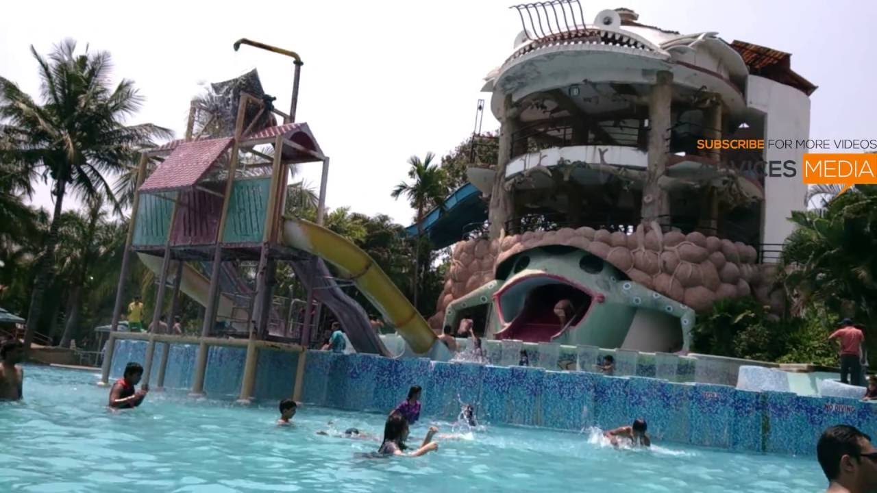 Sony Xperia Z UnderWater Camera Videos Recorded while Swimming & Used as Ball - PhoneRadar