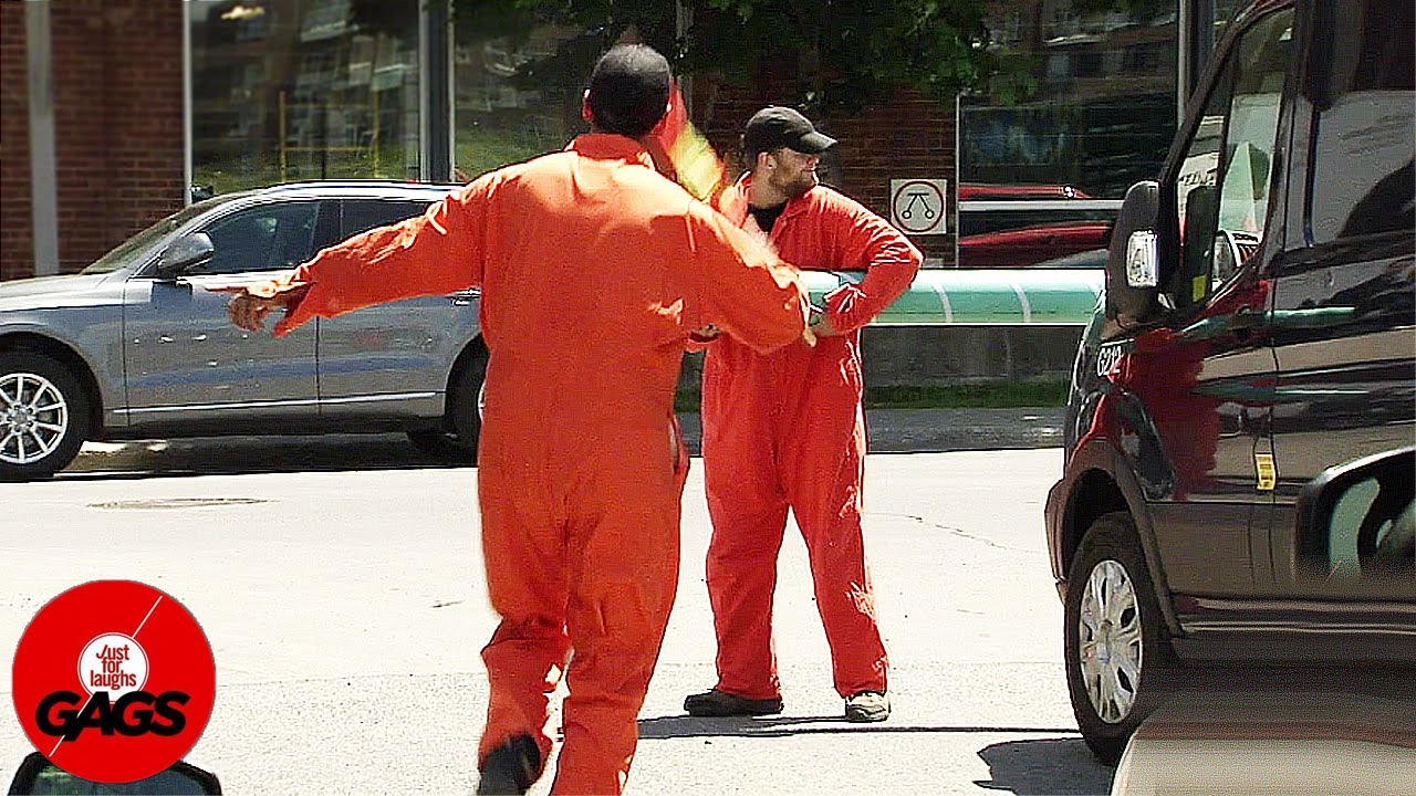 What In The LA Is Going On Here ? | Just For Laughs Gags