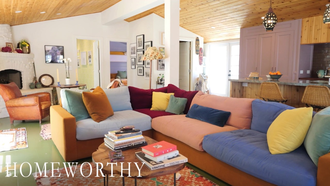 BEACH BUNGALOWS | A Warm Malibu Home Full of Color and Global Treasures