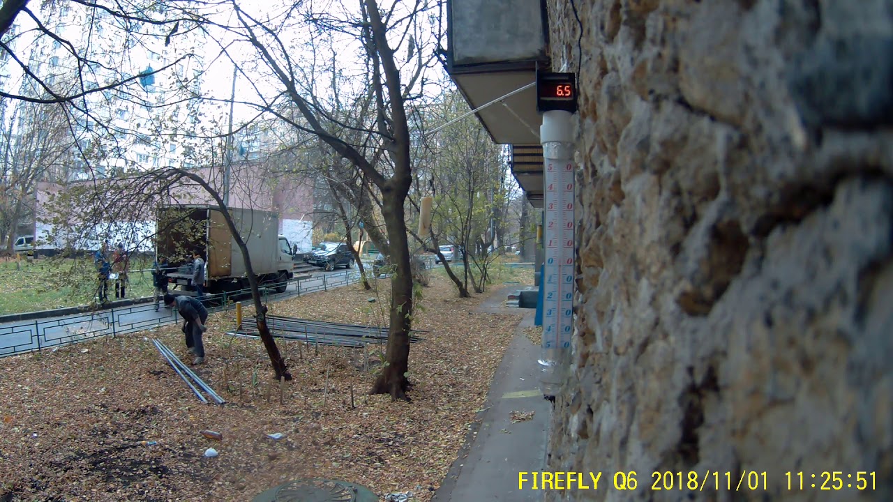 Под окном 2018 окт 31 нояб 01 Трубы капремонт