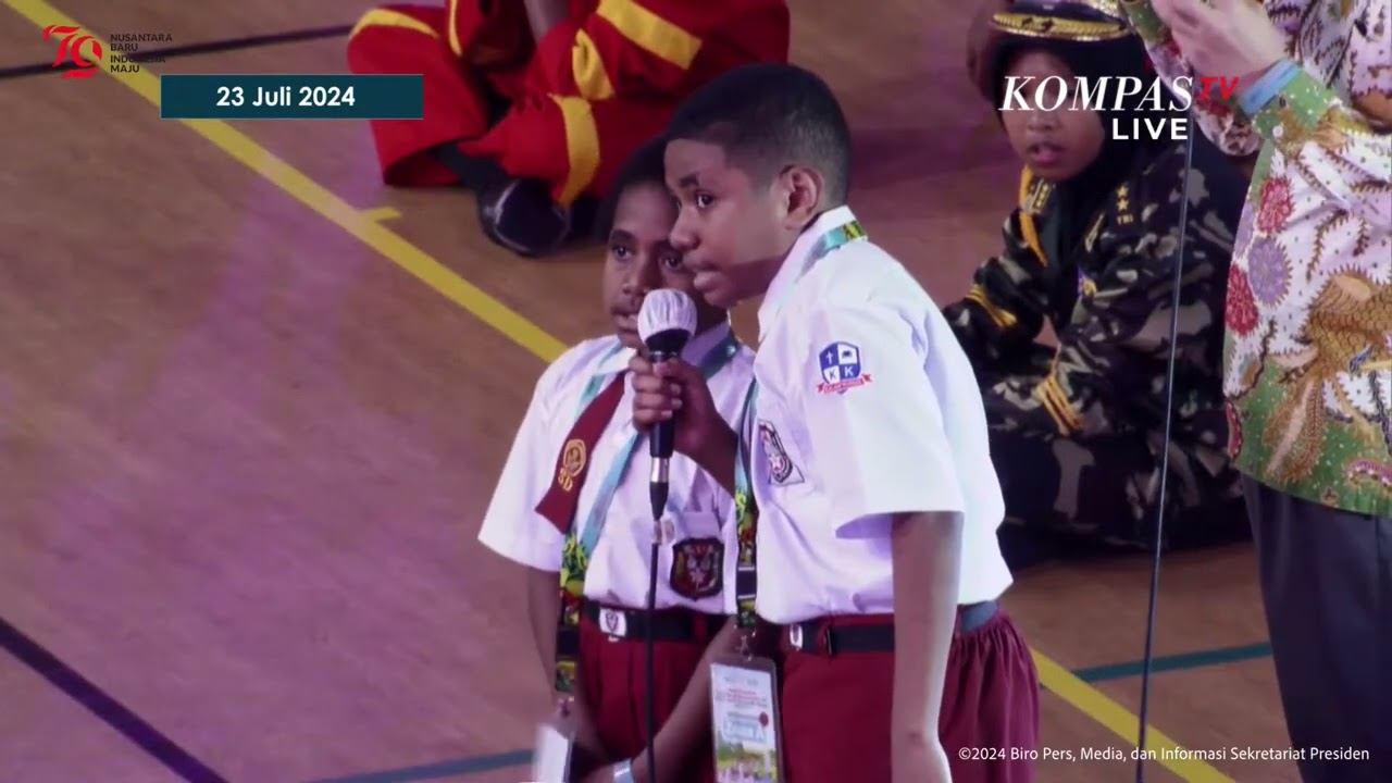 Siswa SD Papua Jawab soal Matematika dengan Cepat di Depan Jokowi dan Iriana