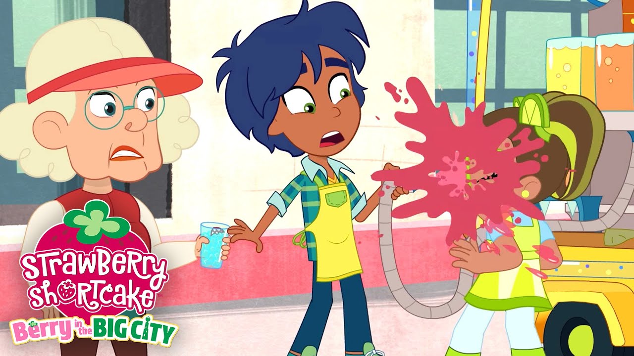 Huck's New Job | Strawberry Shortcake - Berry in the Big City | Full Episodes
