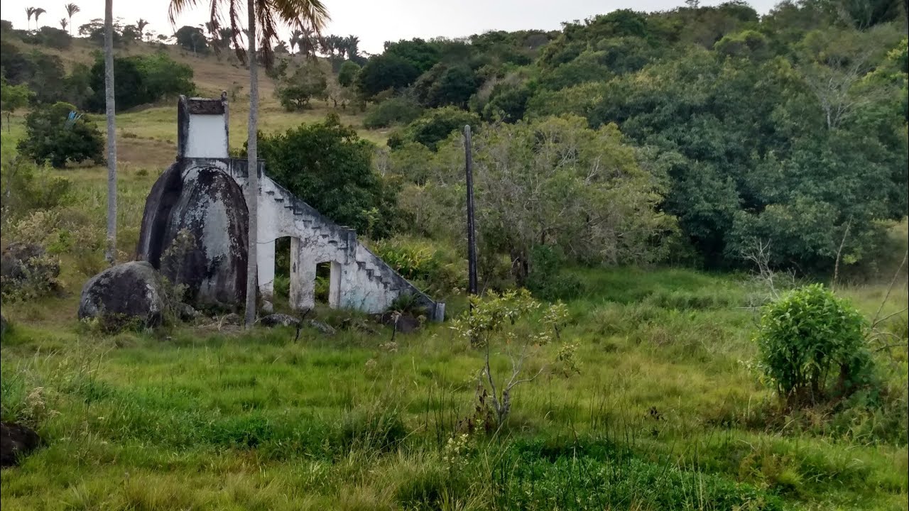 Capela antiga esquecida no meio do mato / Palmeirinha / Canhotinho / PE
