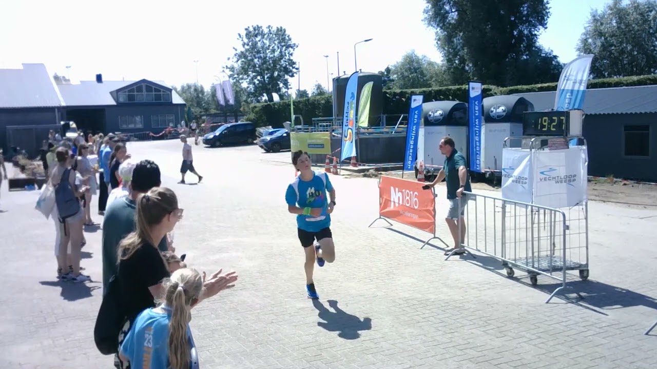 Vechtloop 2023 Finish 5 KM