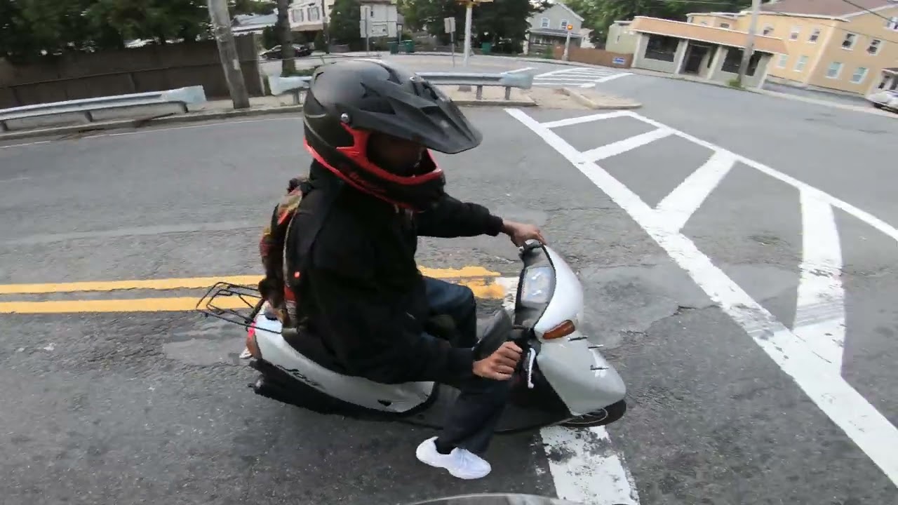 longest wheelie on yamaha jog 50cc stock