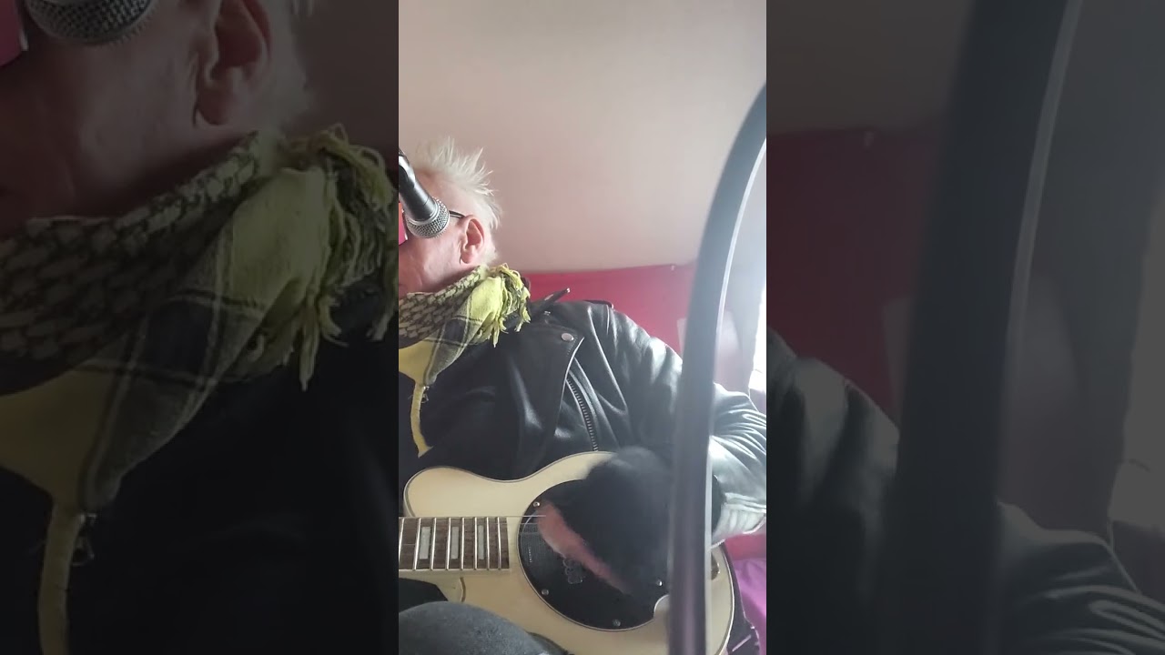 AGENT ORANGE OUTTA CONTROL