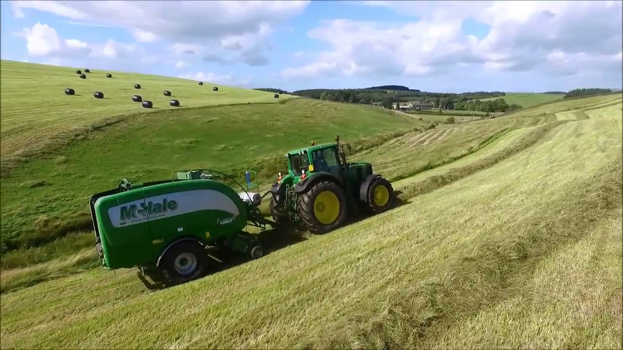 McHale Fusion 3+ baler/balewrapper