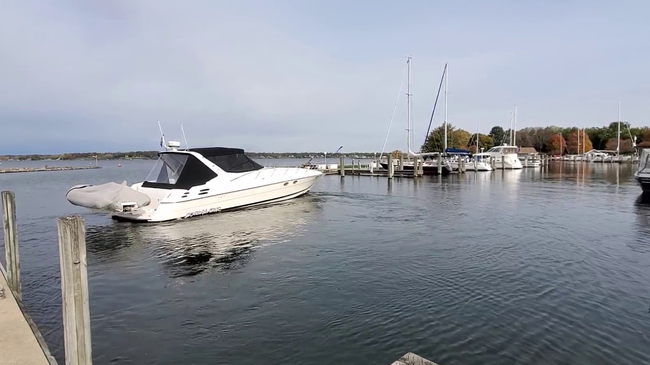 Customer Videos - Sideshift Bow & Stern Thruster Easily Push 47' Excalibur off the Dock