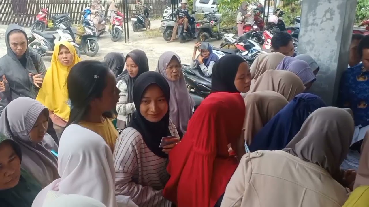 PEMKAB KERINCI DAN PERTAMINA GELAR OPERASI PASAR LPG 3 KILOGRAM