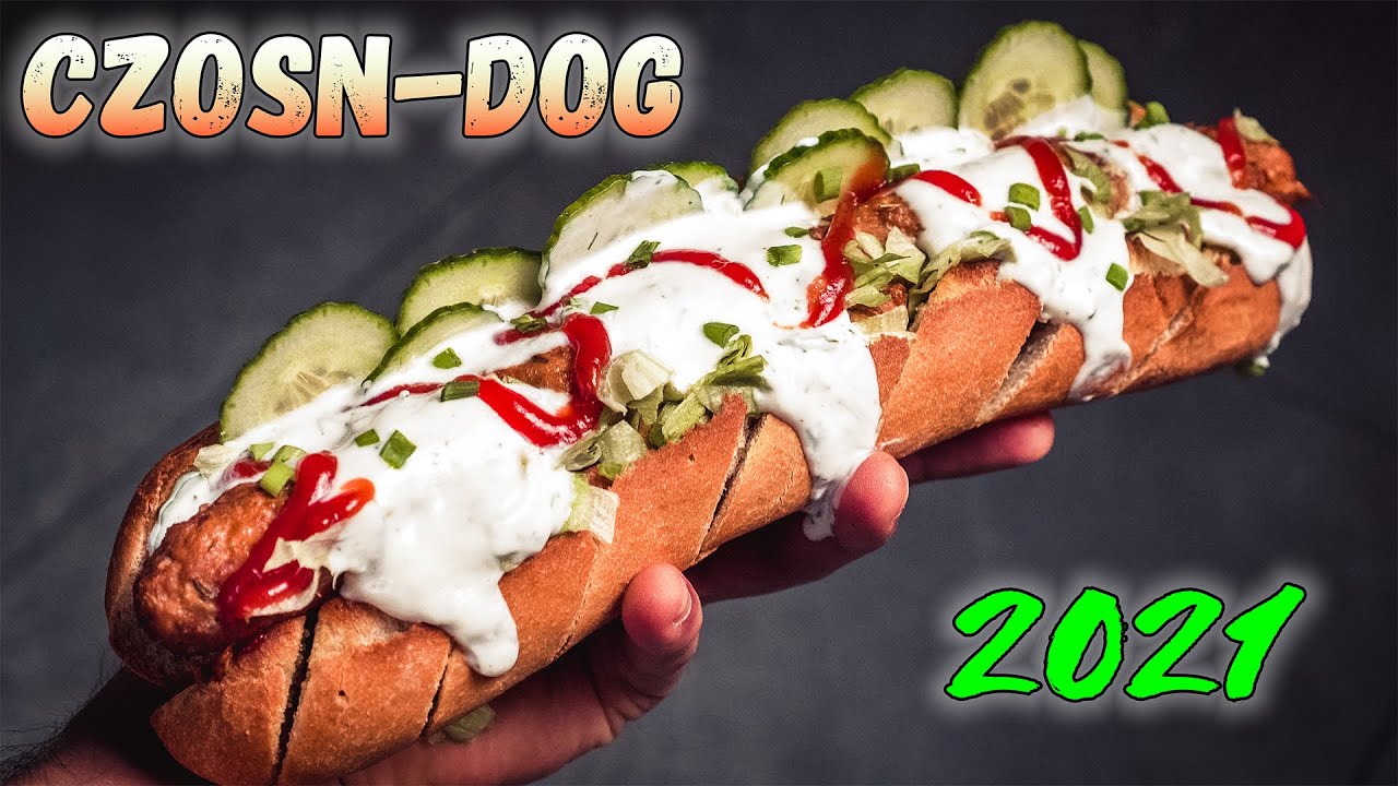Policzony CZOSN-DOG. Bagietka czosnkowa + własna kiełbaska + lekki sos