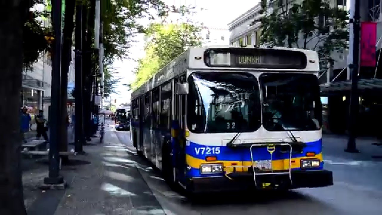 Vancouver TransLink : Downtown Vancouver Bus Action On The 2, 4, 7, 16, 50, 240, 250, 250A & 257