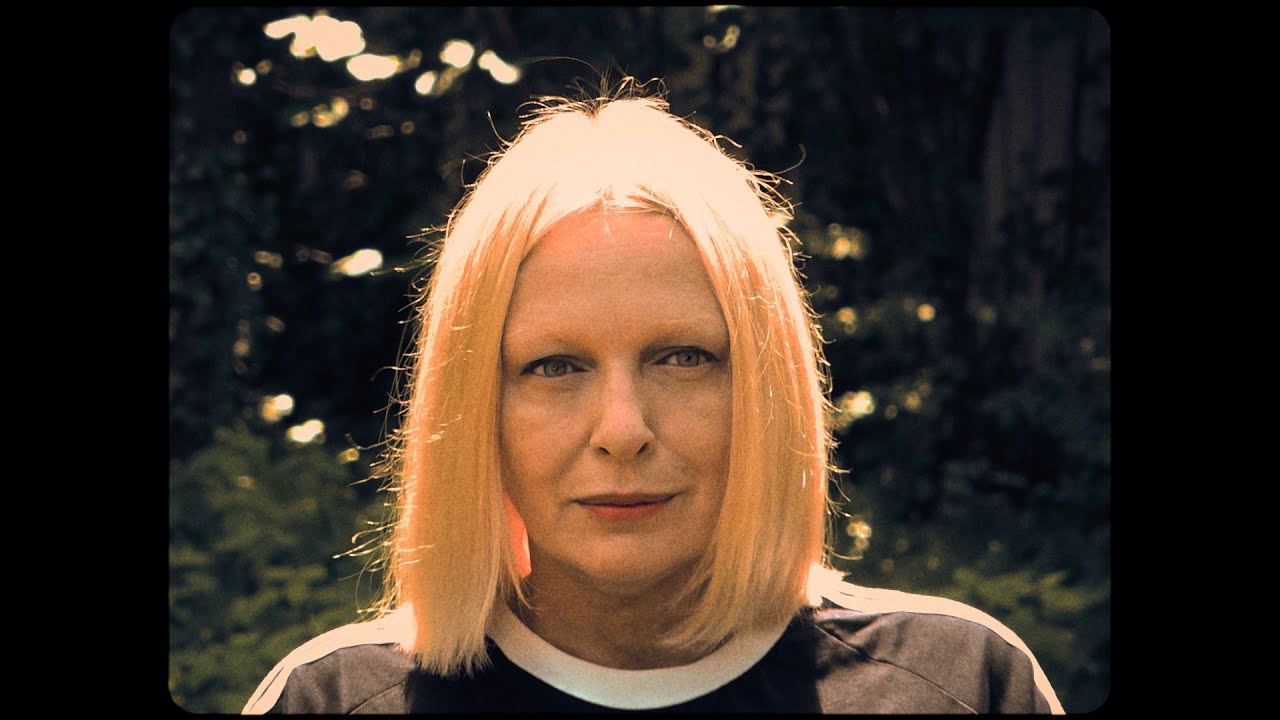 Hey - Bezruch (Lyric Video)
