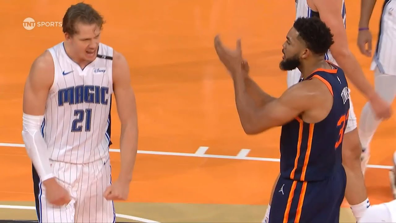 Karl-Anthony Towns and Mo Wagner got techs for clapping at each other 😂