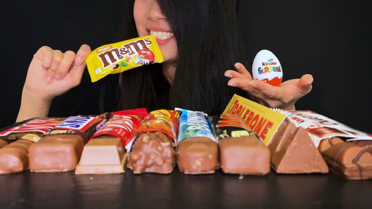 [ASMR] CHOCOLATE PARTY ~ KINDER BUENO SNICKERS KITKAT TWIX M&M MARS BOUNTY TOBLERONE LION ~ REQUEST