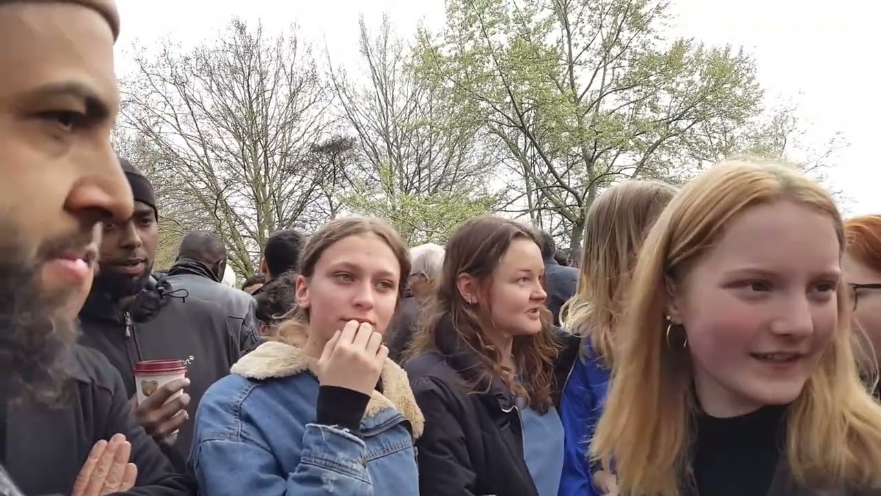 Why Should I Accept Islam Over Other Religions! Sadat and Young Visitors Speakers Corner