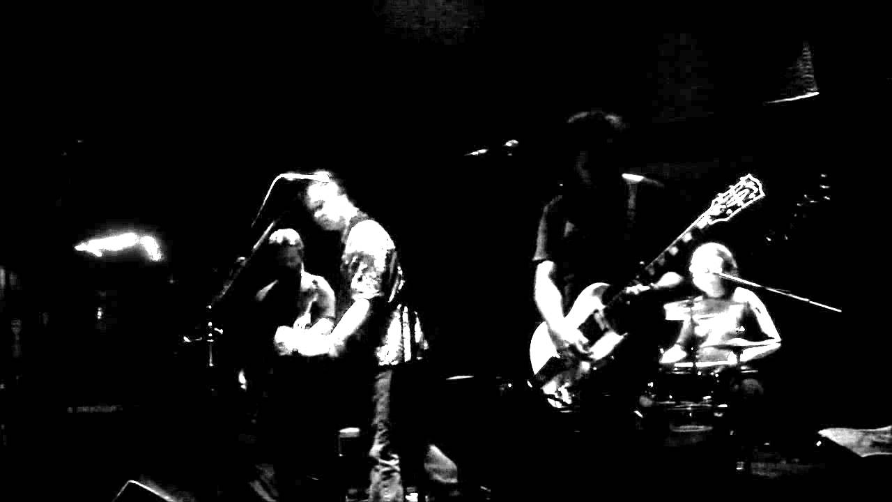 the martinets - incision