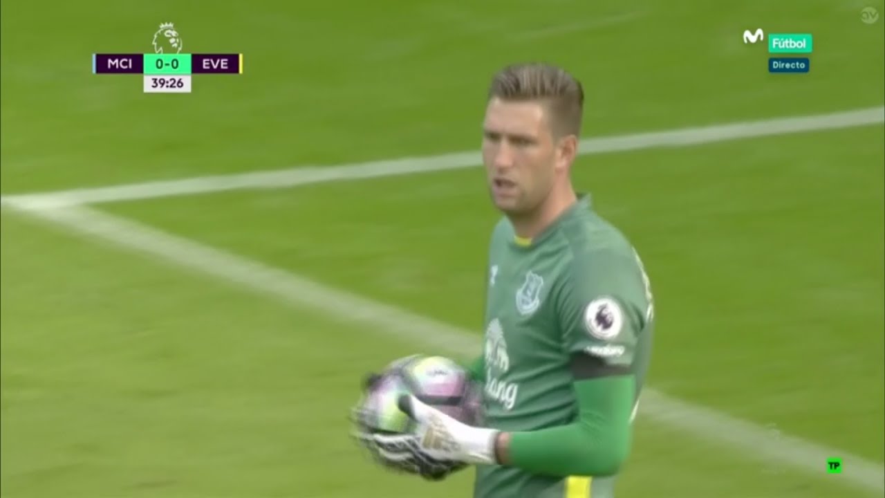 Maarten Stekelenburg vs Manchester City (Away) 2016-17 HD 720p