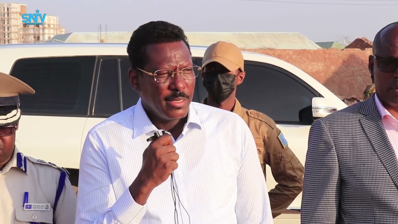 Madaxweynaha Galmudug ayaa tababar usoo xeray 200 askari oo ka mid noqonaya booliska Galmudug.