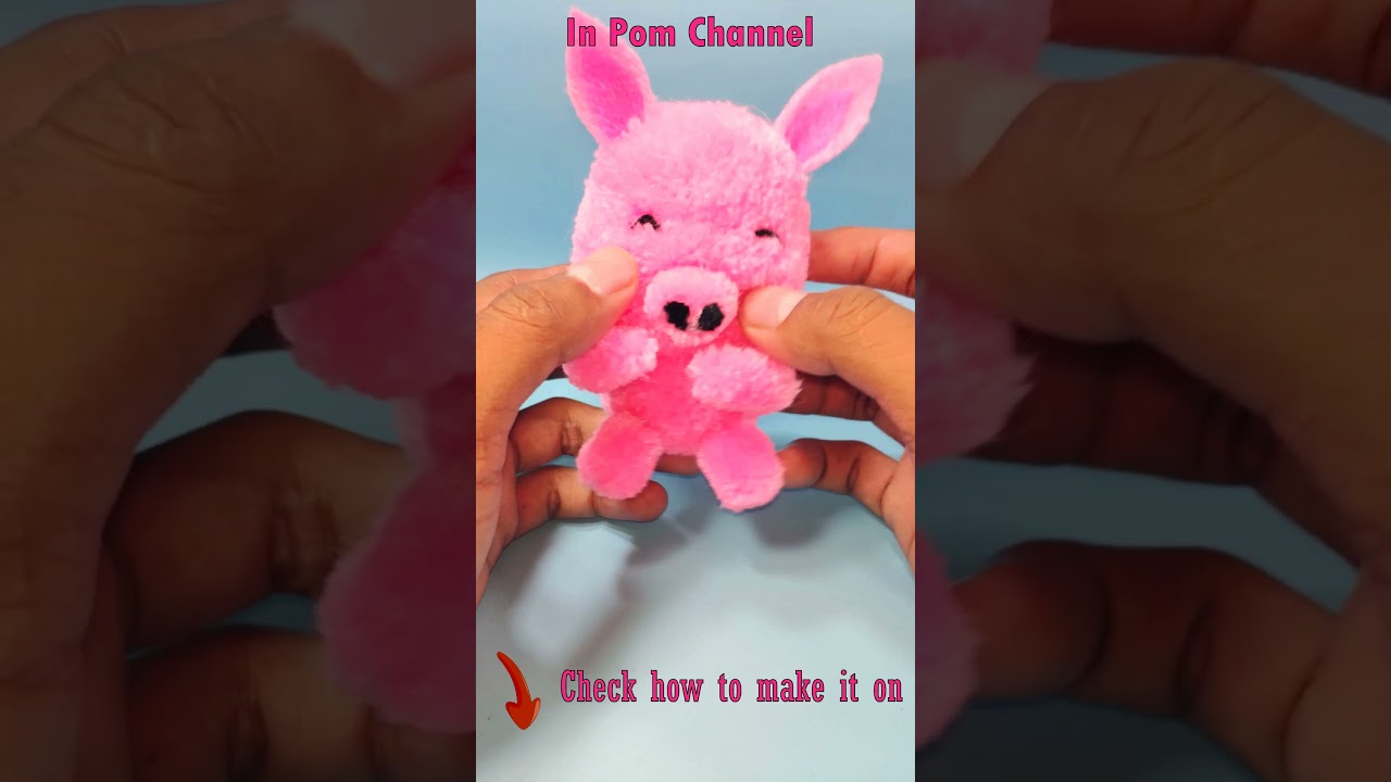 Cute Pink Pig Pom Pom Toys #pig #cutepig #pompomtoys