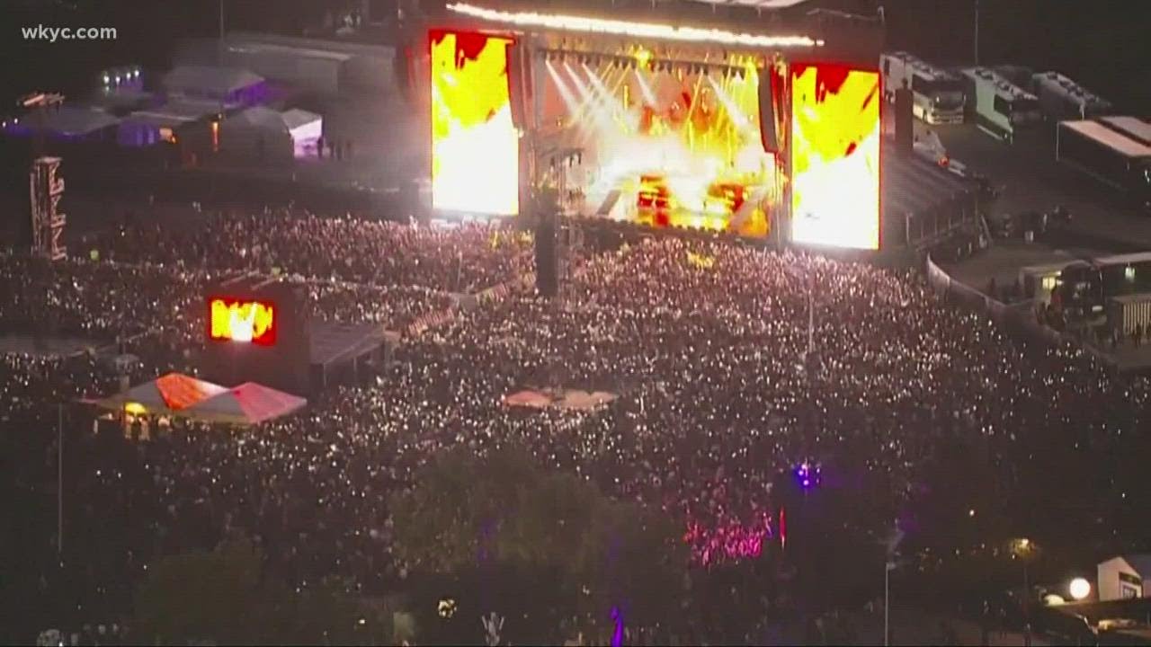 Tips to stay safe from crowd surges at festivals and concerts