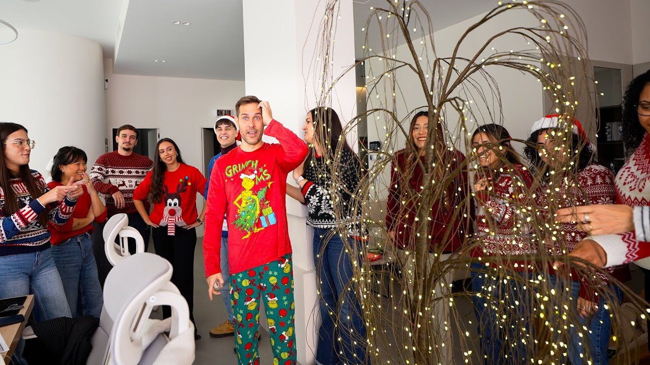 Decoramos el SHOWROOM de Navidad