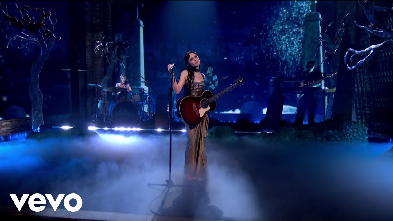 Holly Humberstone - To Love Somebody (Live from 