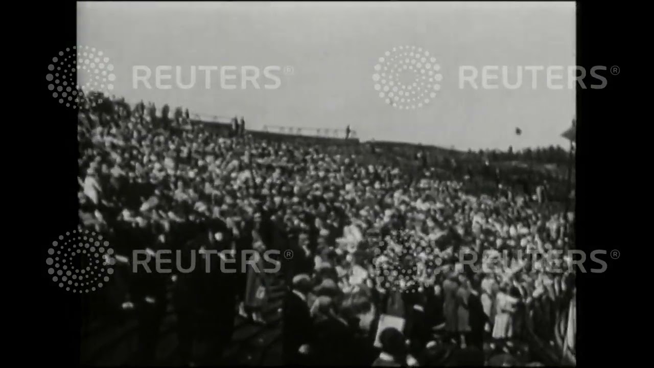 1930 RELIGION: Anglo-Catholicism: Anglo-Catholic Congress at Stamford Bridge