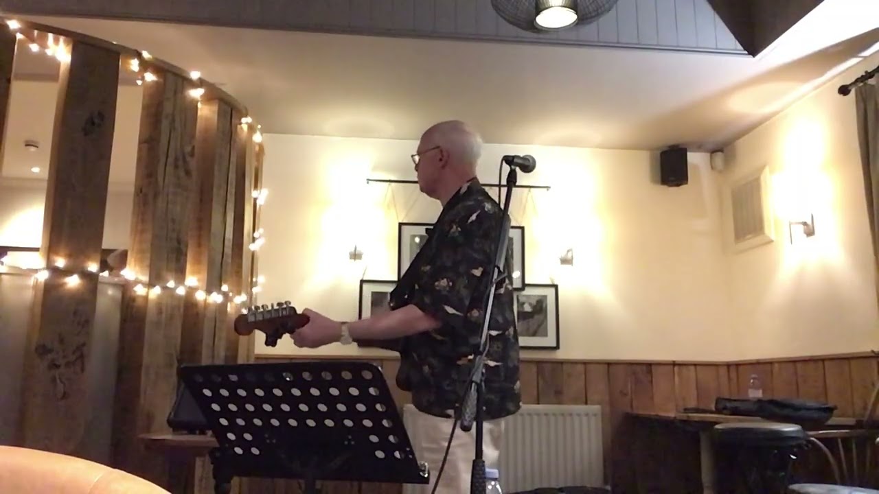 PROUD MARY by Creedence Clearwater Revival (cover by Alan Rice)