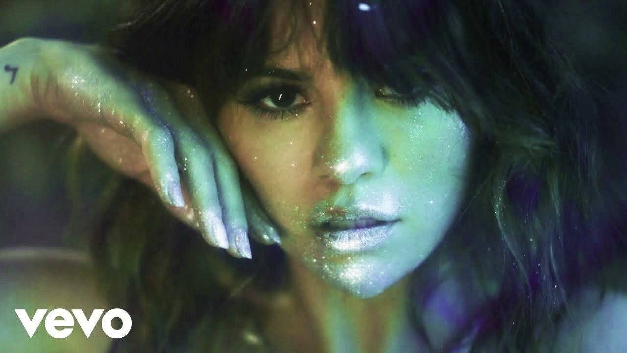 Selena Gomez - Drippin' in Gold ( official music video) 