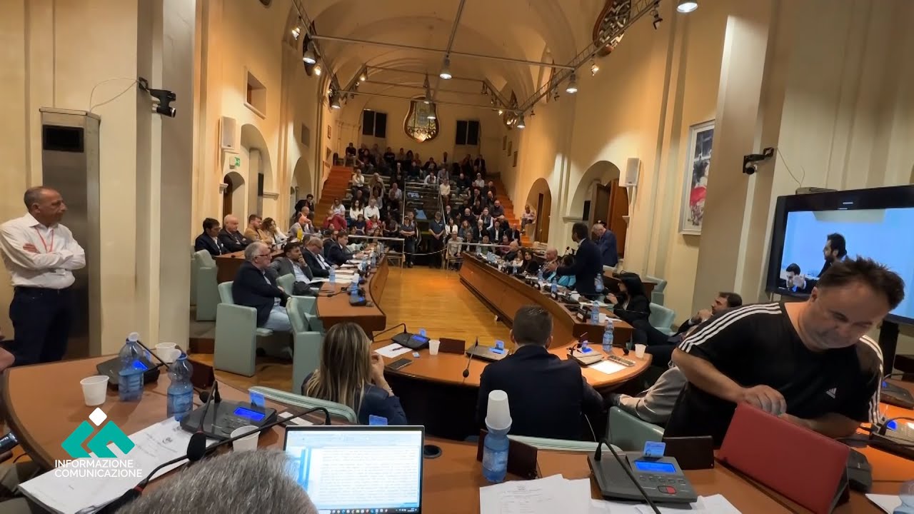 Corigliano Rossano. Approvata la delibera, scontro sul futuro industriale