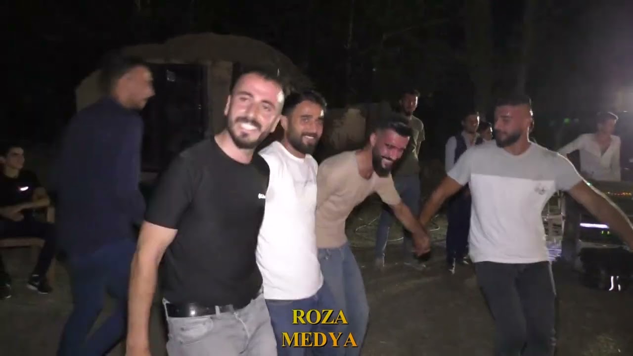 BY ŞANTÖR İLE GENÇLİK  PULUR KÖYÜNÜN TOZUNU ATIYORLAR