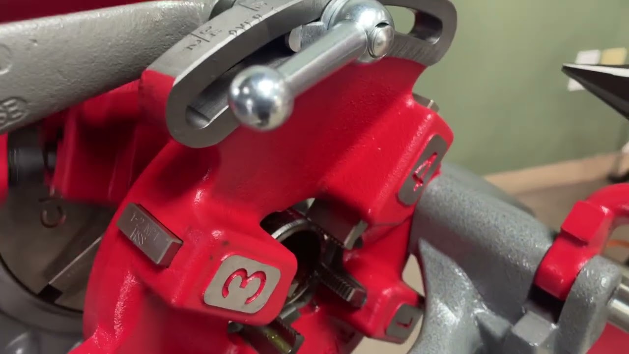 Ridgid 300 Pipe Threader R356