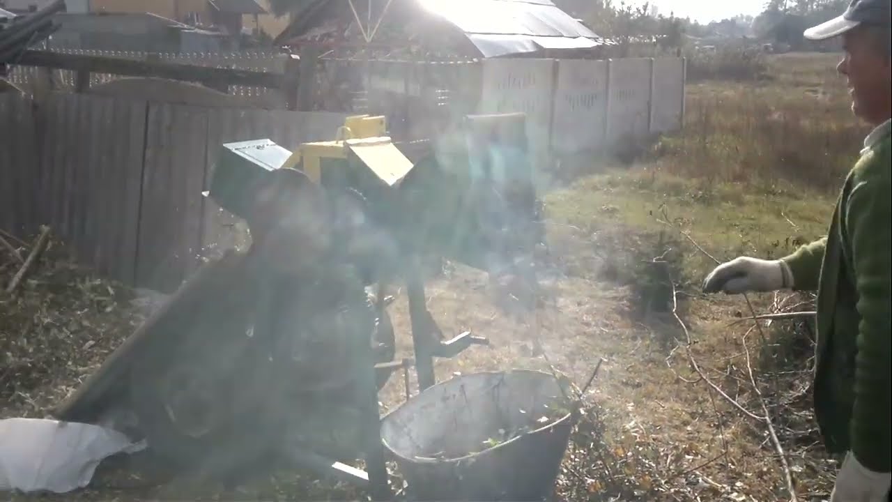 rębak do gałęzi z podajnikiem na piaskach zamiejskich wood chipper