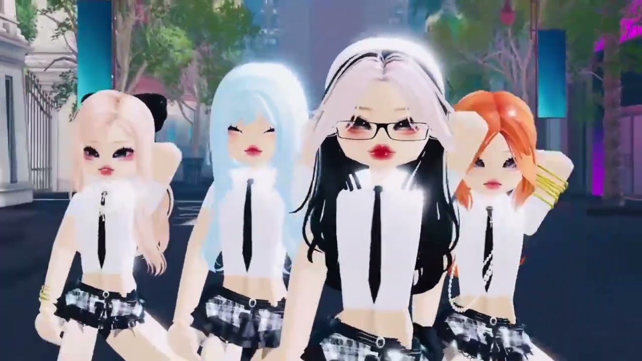 Blackhole - IVE || Short Trainee Cover || ROBLOX KUV
