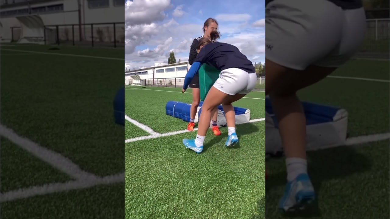 Comment r&eacute;aliser un placage en toute s&eacute;curit&eacute; 🏉 #rugby #rugbyshorts #sports #training #tackle