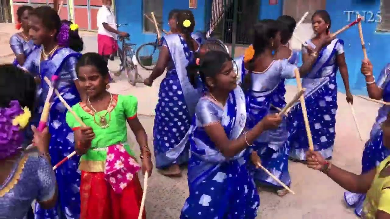 viruthu vila avalurpettai /kalaithaai nadaga kulu/@TN25N