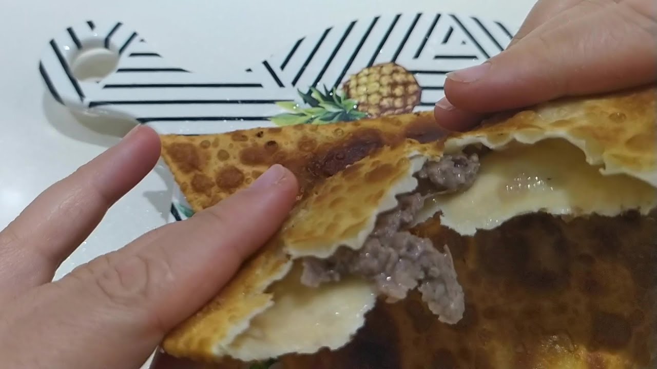 Puf Puf Kabaran Çiğ Börek (Çi Börek) Tarifi