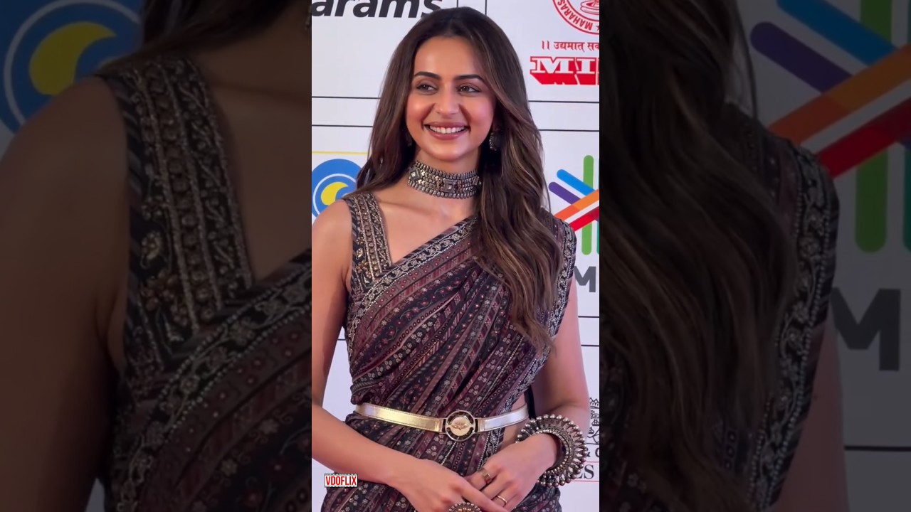 ✨ Rakul Preet Singh looks absolutely gorgeous ❤️🦋😍