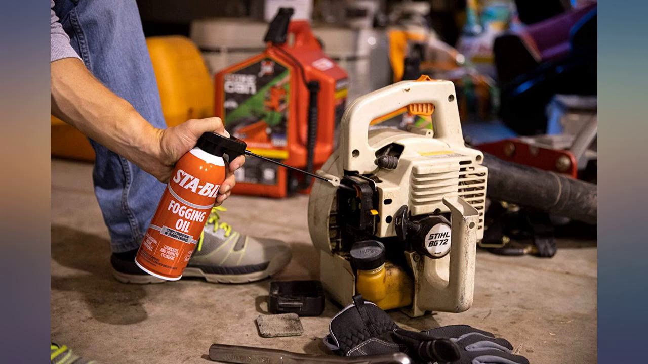 STA-BIL (22001-6PK) Fogging Oil - Stops Corrosion In Stored Engines - Lubricates review