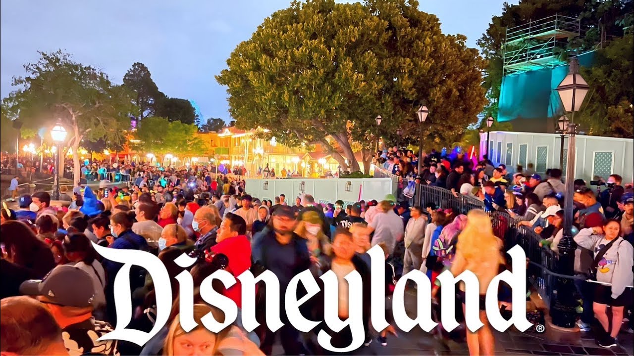 🔴✨ Disneyland Live Stream - 🎉 Paint The Night Parade 💫 Woundrous Journeys 🎡 Rides