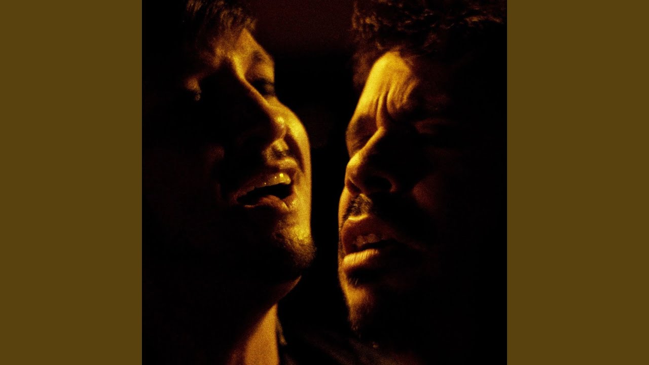 Tudo Que Se Quer (All I Ask Of You)