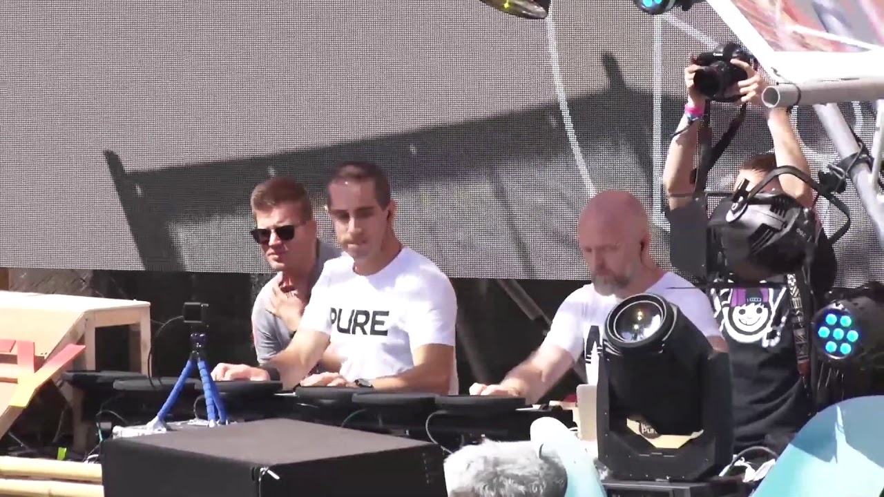 PureNRG LIVE at Luminosity, 2018