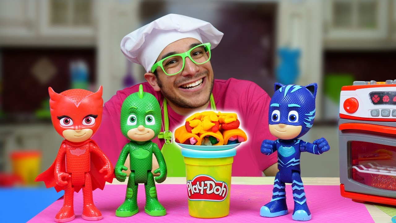 Enchiladas de plastilina Play Doh. Cocina para niños con los Héroes en Pijama. PJ Masks.