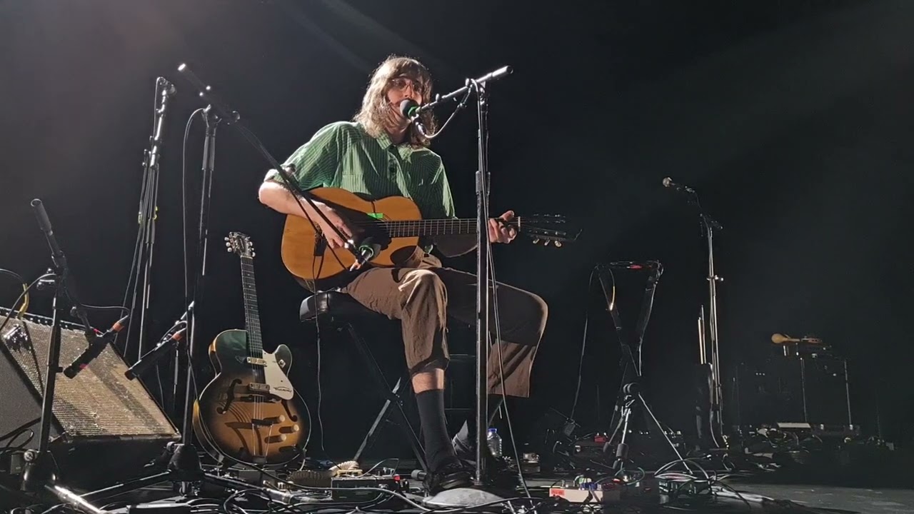 Tim Bernardes - FALTA, live at Salle Pleyel, Paris, 2022