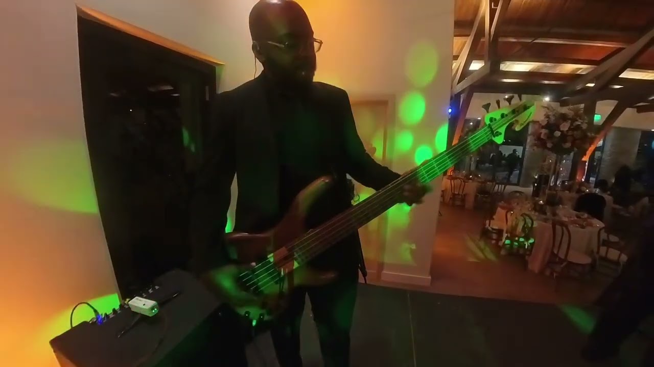 Espresso - Sabrina Carpenter. Bass Cover